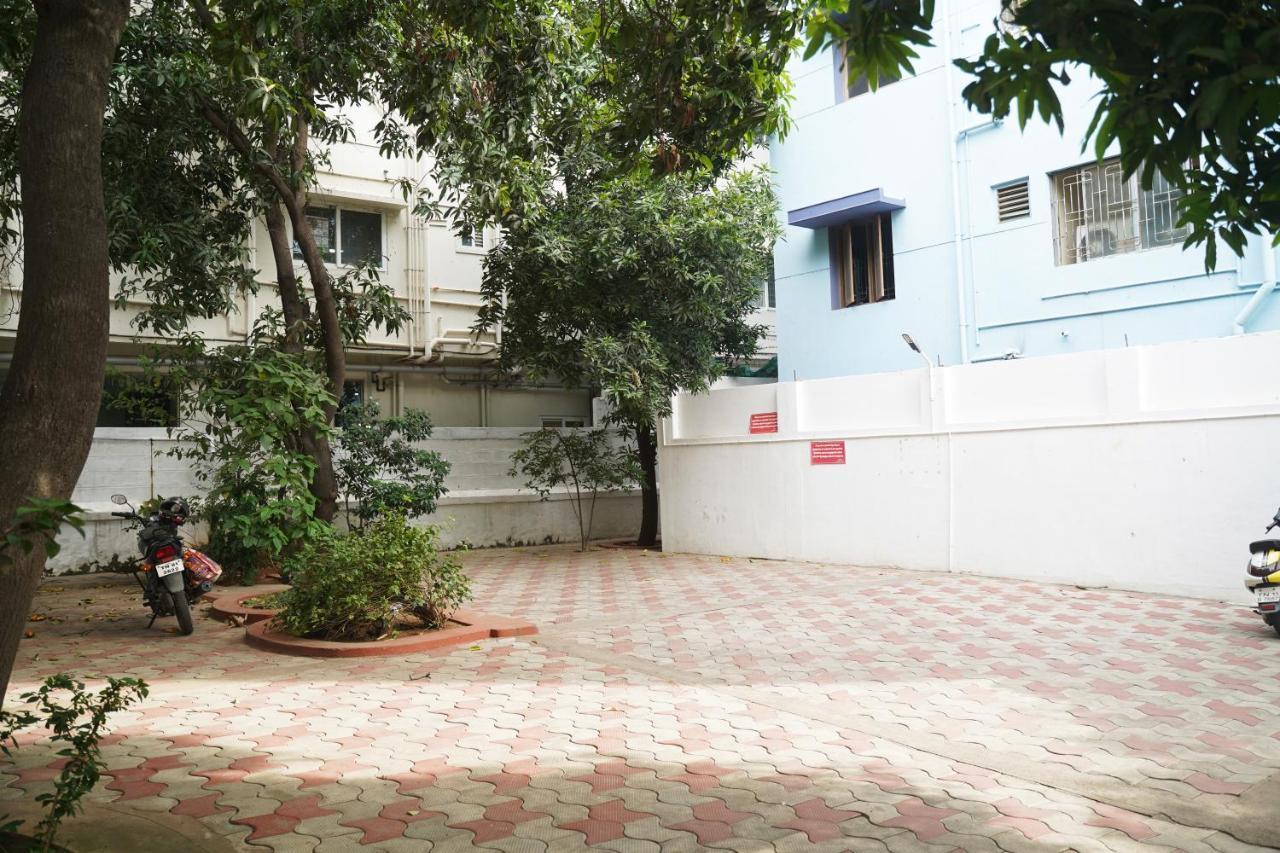 Sowmya Lodge Tiruchirappalli 外观 照片