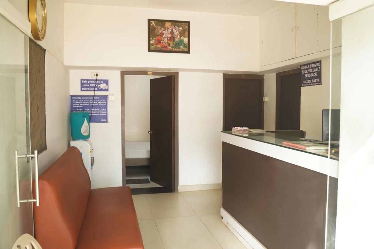 Sowmya Lodge Tiruchirappalli 外观 照片
